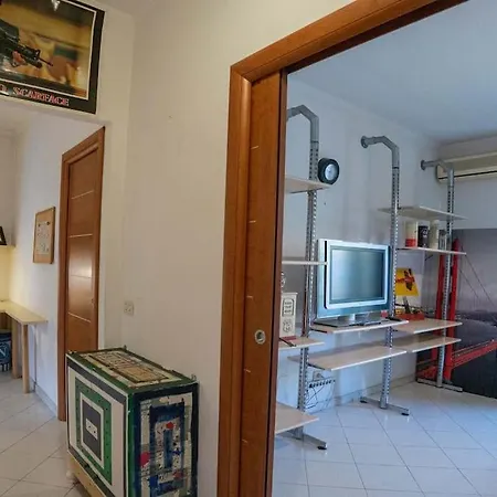 Hostme Luminoso Metro Marconi Apartment